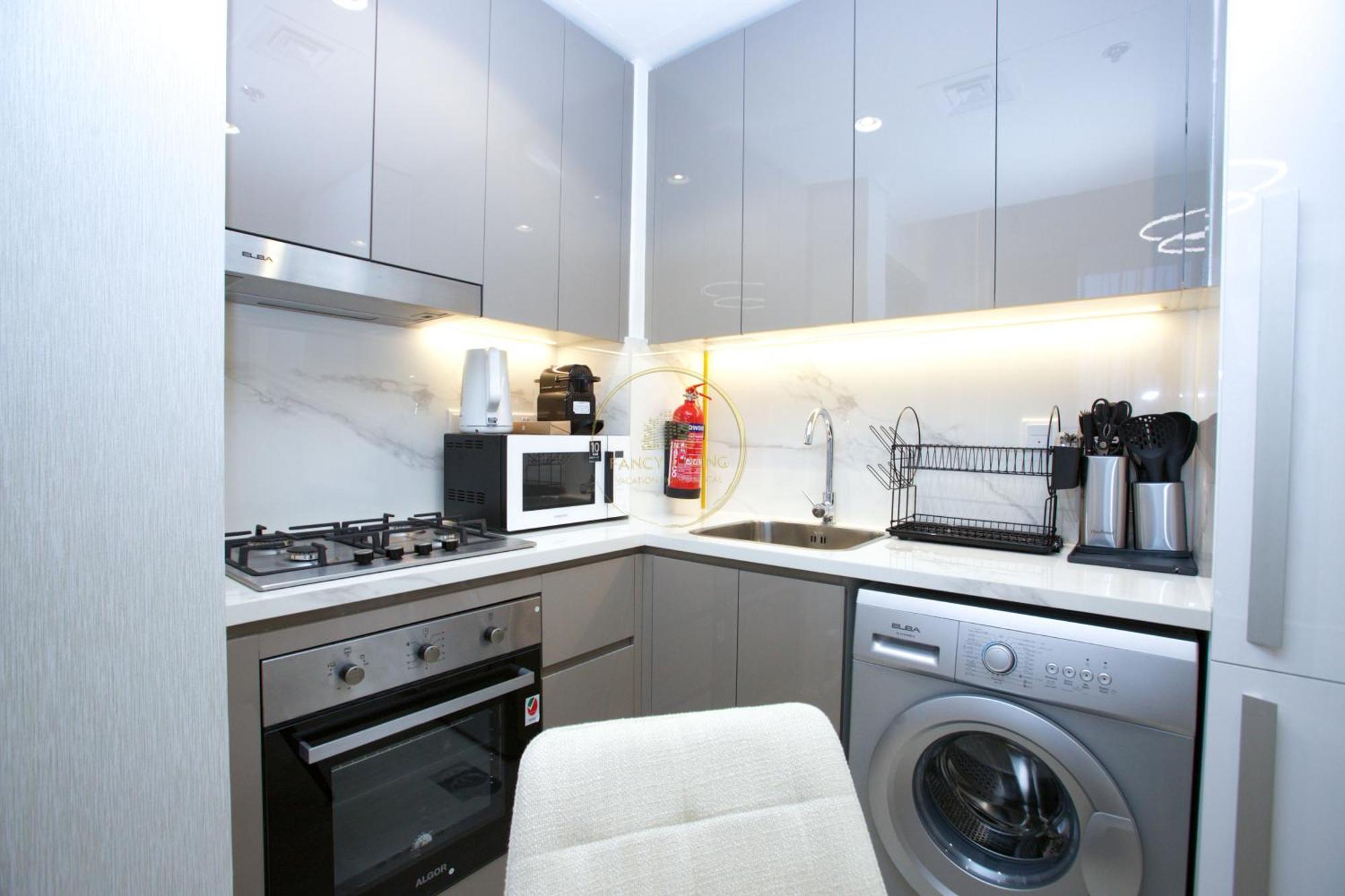 Standard 2Bhk Located In Azizi Riviera 46 Dubai Exterior foto